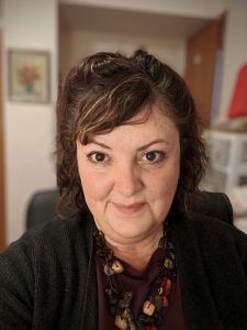 Photo of Michelle Helmer